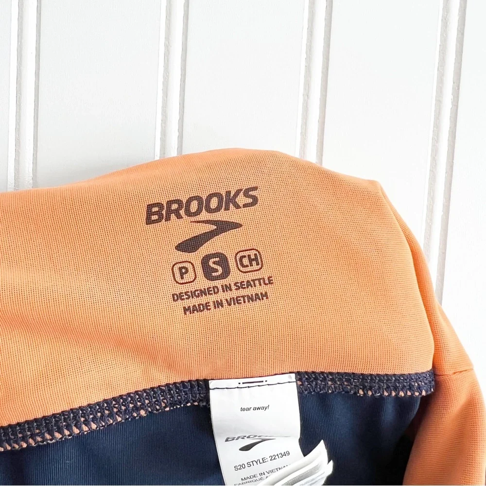 Brooks Size Small Greenlight Capri